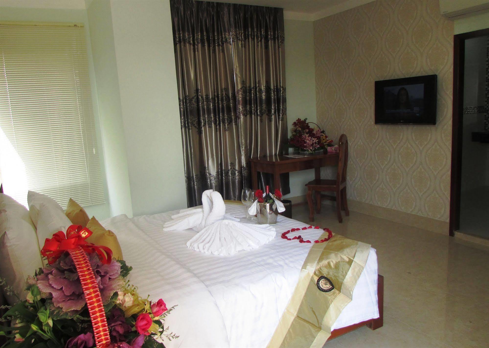 Sen Han Hotel Phnompenh Exteriér fotografie